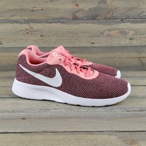 nike tanjun brown